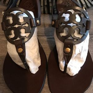 Authentic Tory Burch Kitten heel sandals